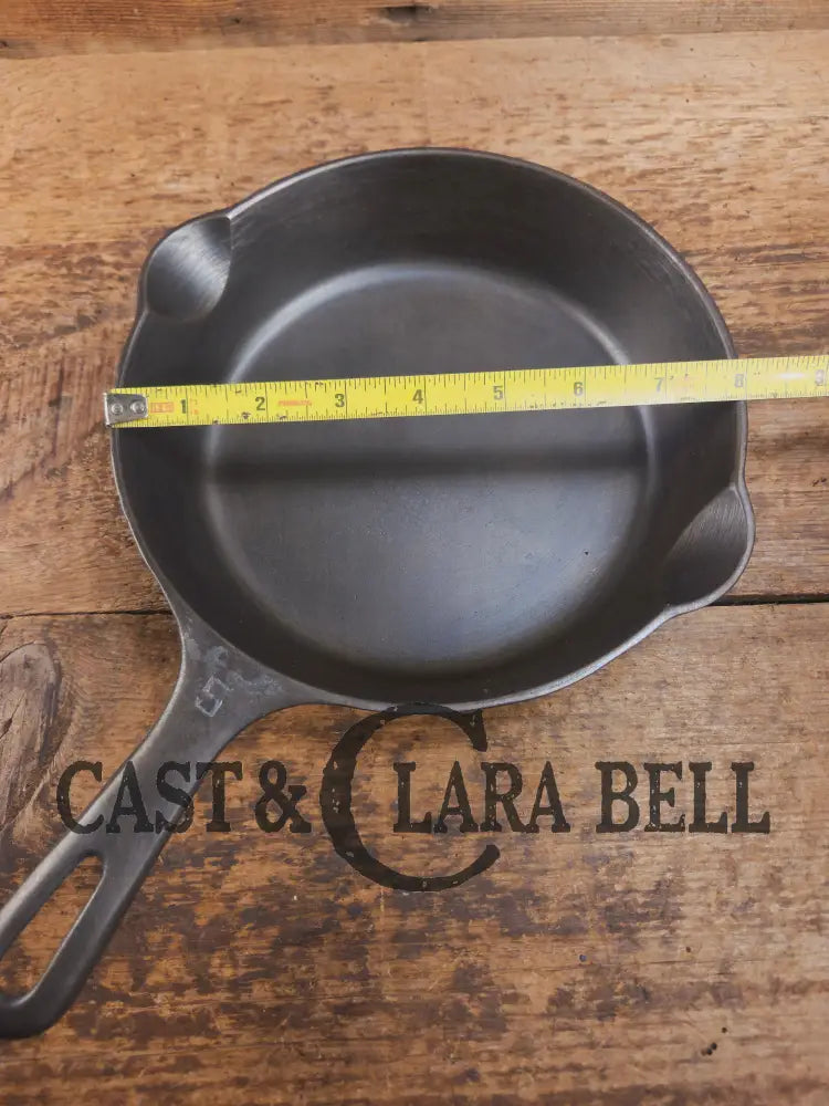 1930’s Griswold No. 5 Saute Skillet Small Logo Grooved Handle Smooth Bottom 724 A Skillet