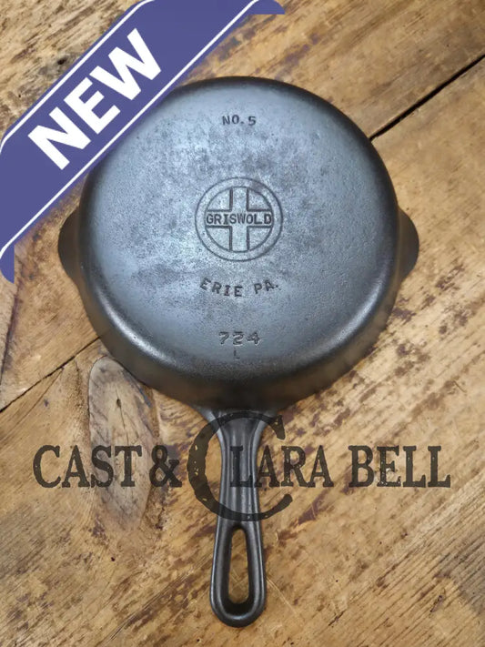 1930’s Griswold No. 5 Saute Skillet Small Logo Grooved Handle Smooth Bottom 724 L. Restored and Ready to Use! Skillet