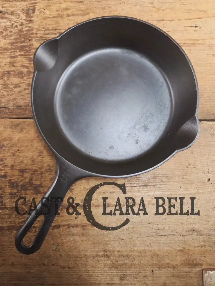 1930’s Griswold No. 5 Saute Skillet Small Logo Grooved Handle Smooth Bottom 724 M. Restored and Ready to Use! Skillet