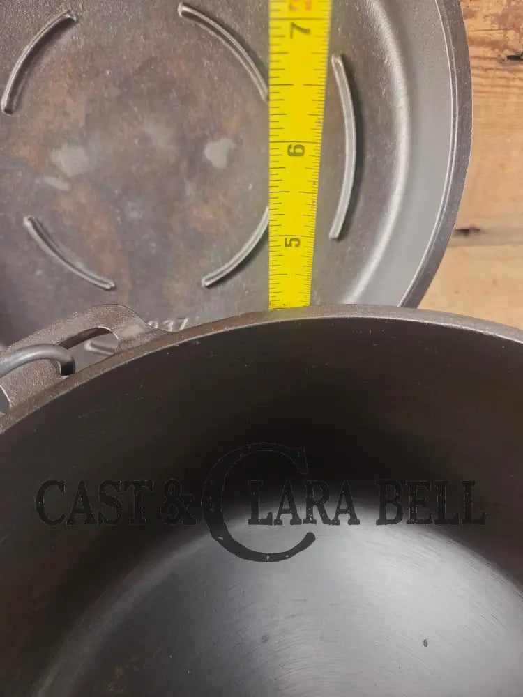 1930’s Griswold’s Iron Mountain series #8 Dutch Oven (1036C) with Lid (1037 B). Ready to make stews and chili! Dutch