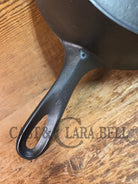 1930’s Unmarked Wagner #8 Skillet with Heat Ring. FANTASTIC daily user for a great price! - Skillet
