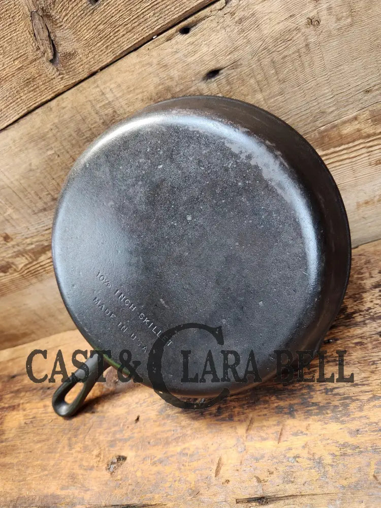 1930’S Unmarked Wagner #8 Skillet With Heat Ring. Fantastic Daily User For A Great Price!