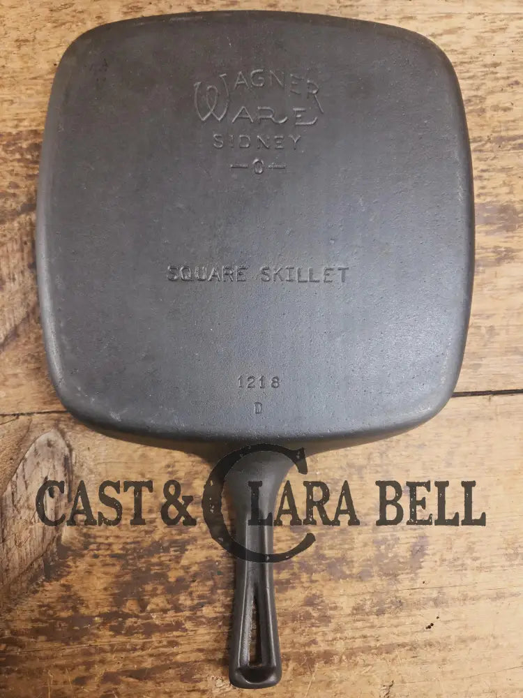 1930’s Wagner Square Skillet with Stylized Logo 1218 D. GREAT pan to have in the kitchen! SC24 Skillet