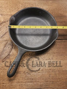 1930’s Wagner Unmarked #6 Cast Iron Sautee Skillet perfect first pan or daily user! Skillet