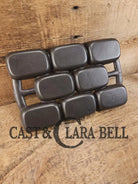 1930’s Wagner Ware Cast Iron Oblong shallow Gem pan 8 cup 1329 ’G’. Perfect for cornbread muffins or biscuits! Bakeware