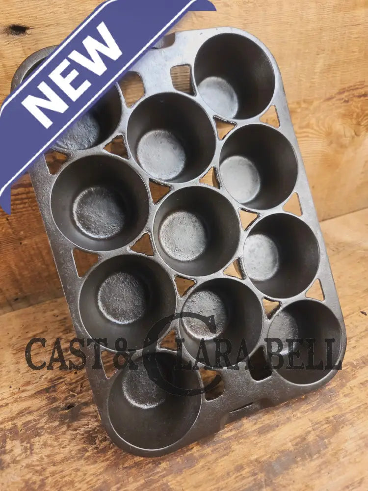 1930’s Wagner Ware Cast Iron Popover Pan 11 cup 1337 ’S’. Perfect for cornbread muffins or popovers Bakeware