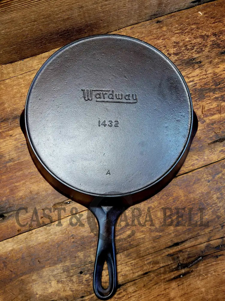 1930’S Wardway By Wagner Cast Iron Skillet. #1432. These Are Not Found Often Beautiful Every Day