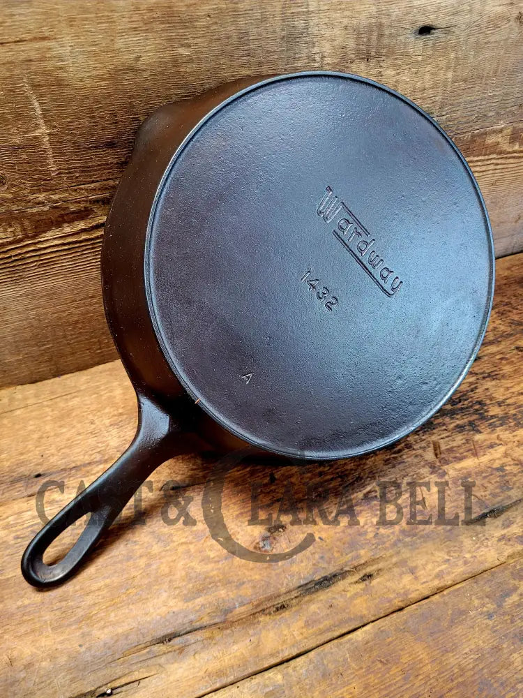 1930’S Wardway By Wagner Cast Iron Skillet. #1432. These Are Not Found Often Beautiful Every Day