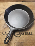1930’s Wardway by Wagner Cast iron Skillet. #9 Size #1433. These are not found often beautiful every day skillet with a