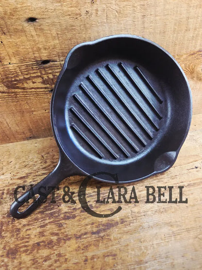 1940’s #6 Angus Broiler by Wagner. Beautiful and handy piece for small batch broiling of veggies or small proteins!