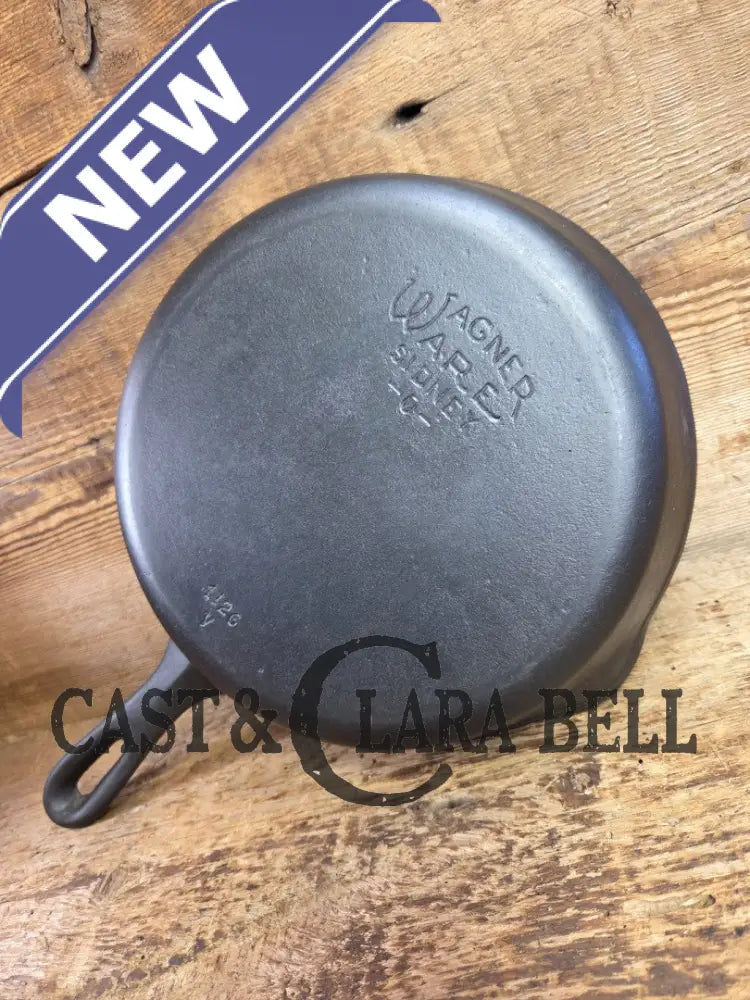 1940’s Angus Broiler by Wagner #1126. Beautiful and hard to find piece. Restored Seasoned Ready to Use Skillet
