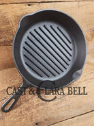 1940’s Big #9 Angus Broiler by Wagner. #1129 Fully marked beautiful and handy piece for grilling veggies and proteins!