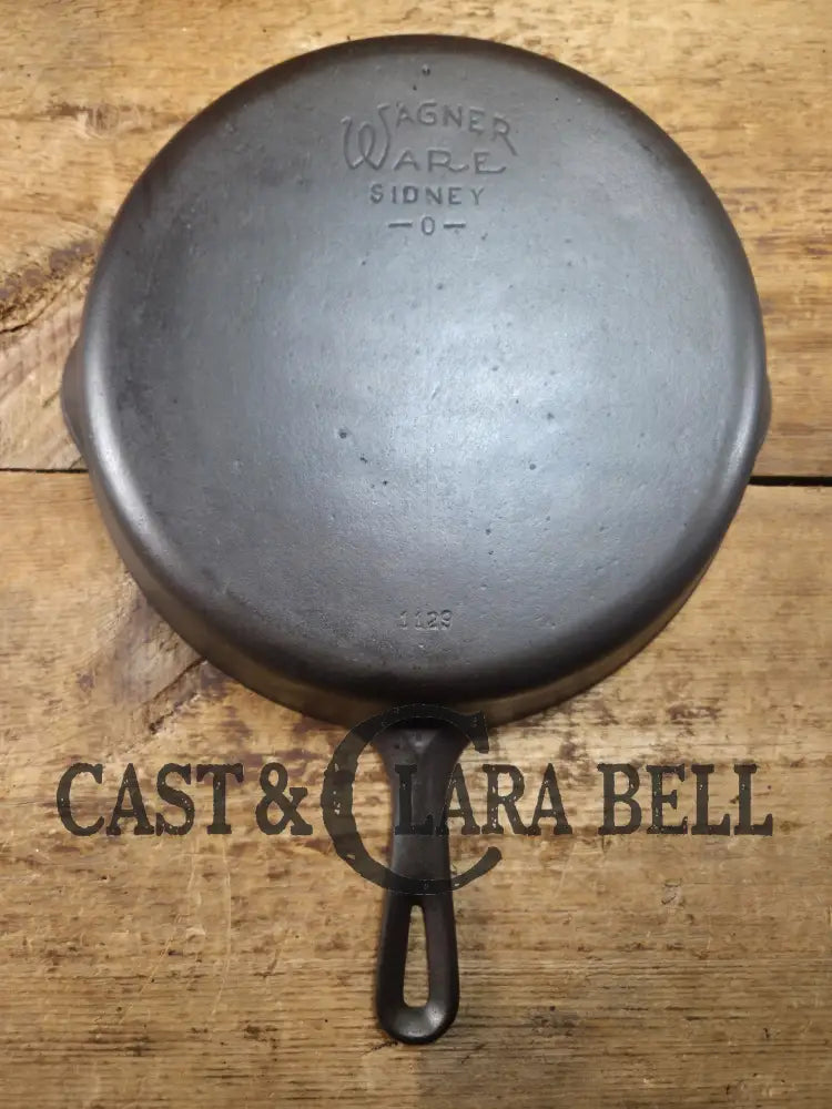 1940’s Big #9 Angus Broiler by Wagner. #1129 Fully marked beautiful and handy piece for grilling veggies and proteins!