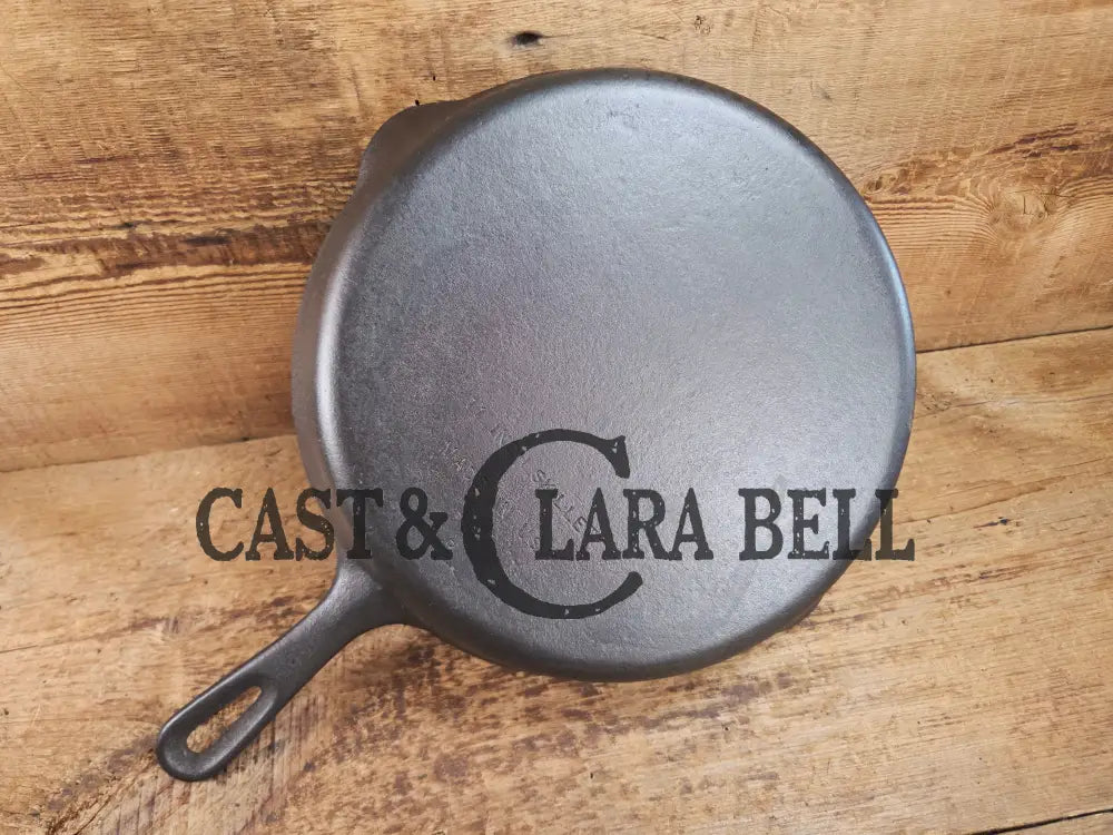 1940’s Big #9 Angus Broiler by Wagner. Beautiful and handy piece for grilling veggies and proteins! Skillet