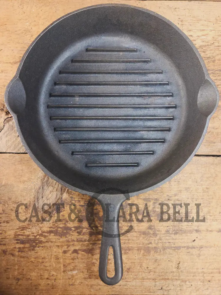 1940’s Big #9 Angus Broiler by Wagner. Beautiful and handy piece for grilling veggies and proteins! - Skillet