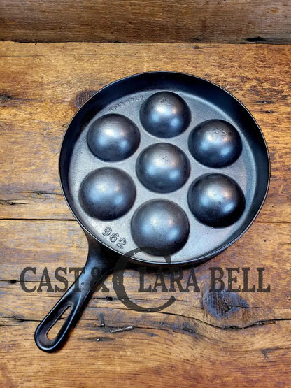 1940’S Era Griswold No. 32 Cast Iron Aebleskiver 962. Perfect For Poached Eggs And Delicious