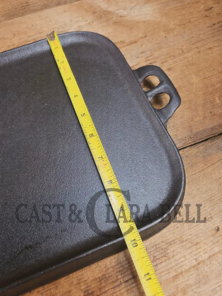 1940’s era Lodge 9 Long Griddle. Great for the grill or stove top for pancakes or burgers! (Copy) Griddle