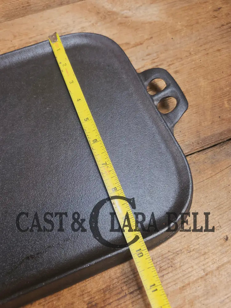 1940’s era Lodge 9 Long Griddle. Great for the grill or stove top for pancakes or burgers! (Copy) Griddle