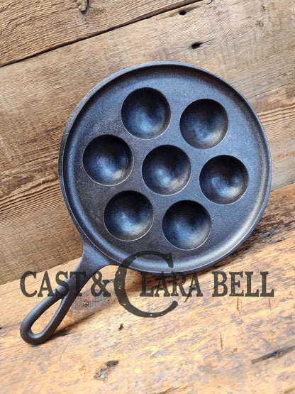 1940’S Era Lodge No. 32 Cast Iron Aebleskiver. Perfect For Poached Eggs And Delicious Danish