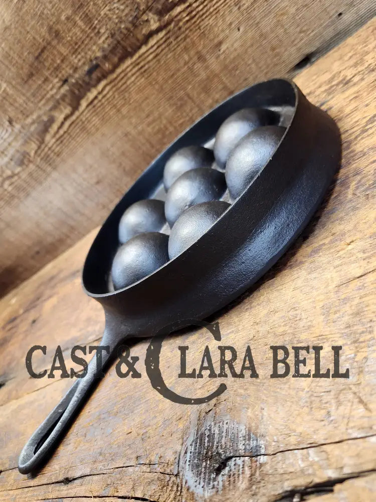 1940’S Era Lodge No. 32 Cast Iron Aebleskiver. Perfect For Poached Eggs And Delicious Danish