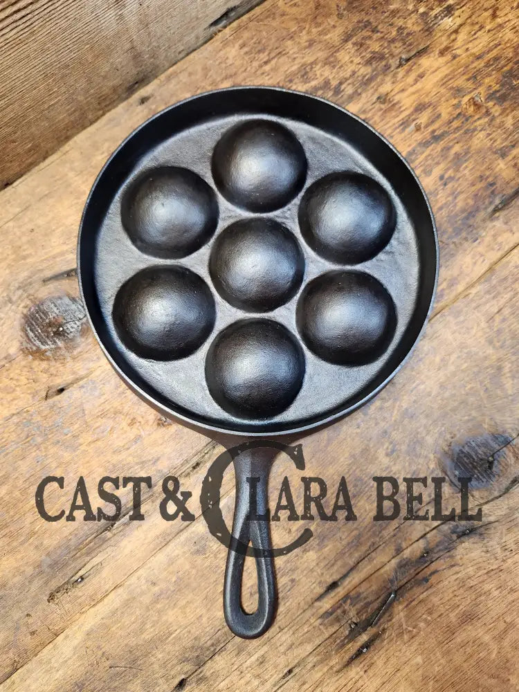 1940’S Era Lodge No. 32 Cast Iron Aebleskiver. Perfect For Poached Eggs And Delicious Danish