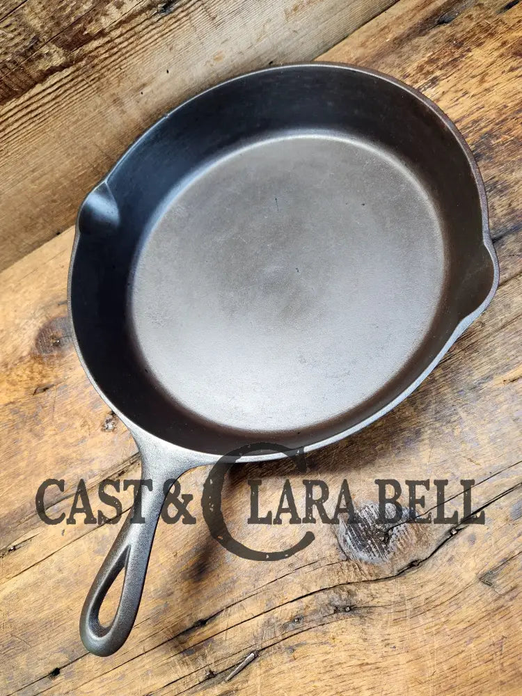 1940’S Era Three Notch Lodge #9 E Cast Iron Skillet. The Clara Bell Classic. Skillet