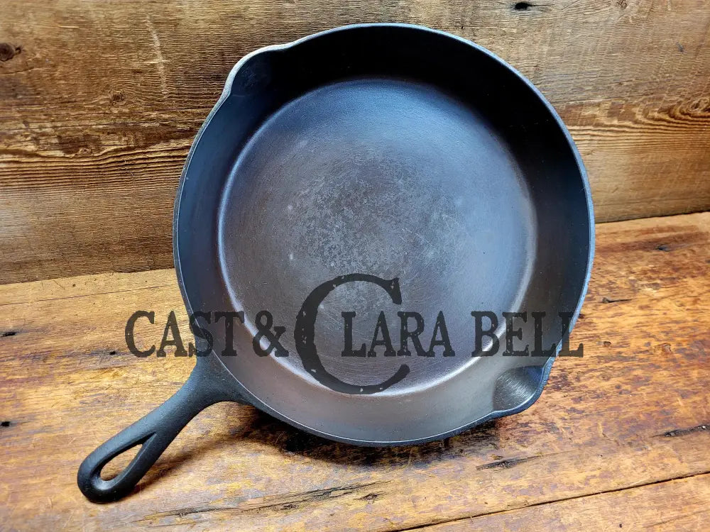 1940’S Era Three Notch Lodge #9 W Raised X Cast Iron Skillet. The Clara Bell Classic. Perfect For