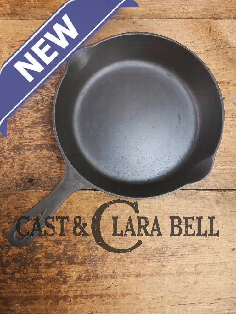 1940’s Griswold #6 Cast Iron Skillet with Small Block Logo and Smooth Bottom 699 I Skillet