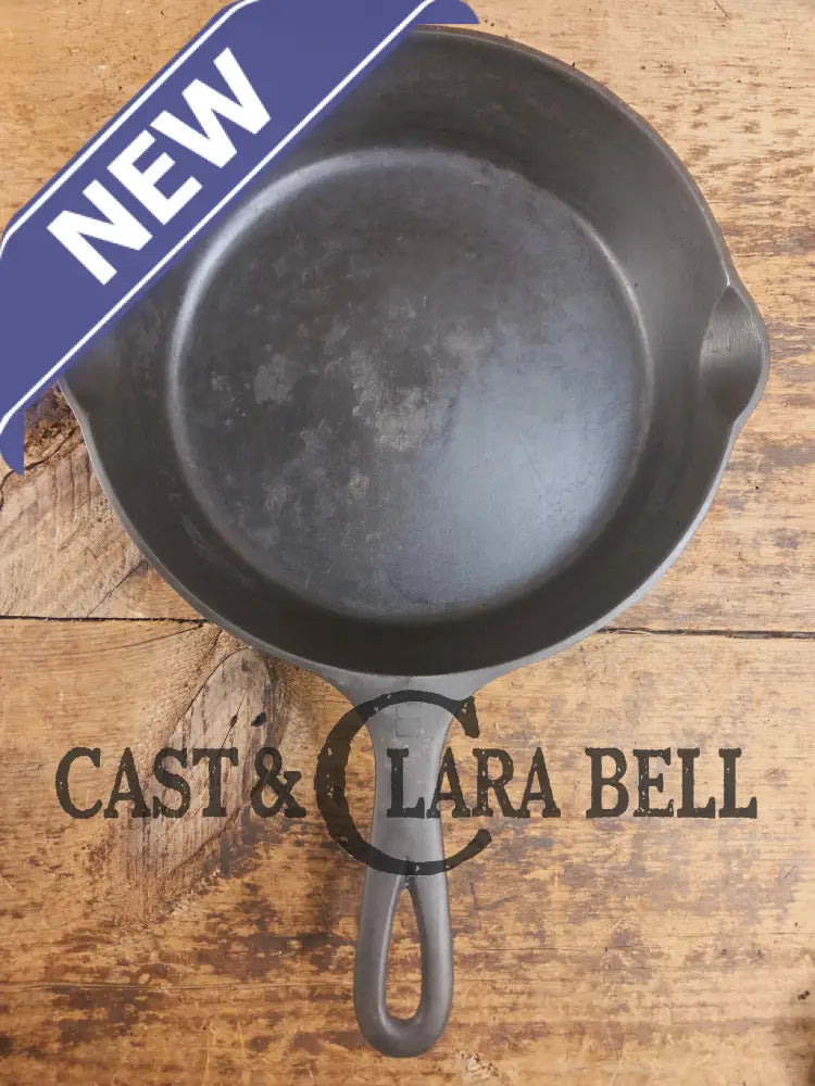 1940’s Griswold #6 Cast Iron Skillet with Small Block Logo and Smooth Bottom 699 K Skillet