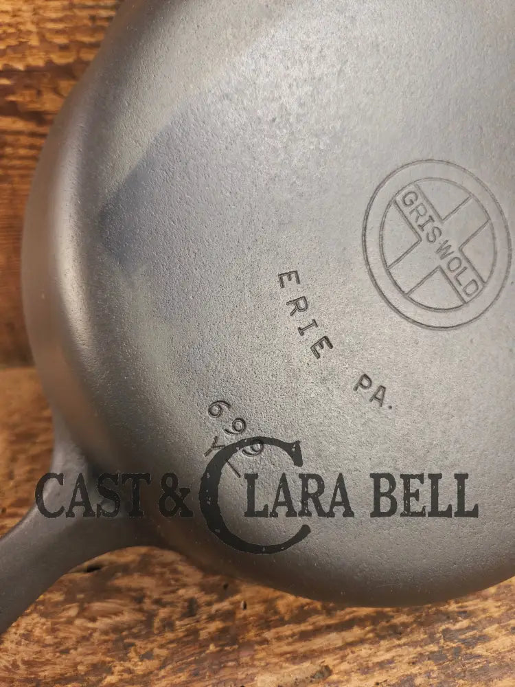 1940’s Griswold #6 Cast Iron Skillet with Small Block Logo and Smooth Bottom 699 Y Skillet
