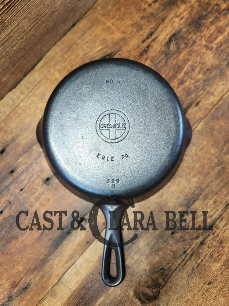 1940’S Griswold #6 Cast Iron Skillet With Small Block Logo Flat Handle And Smooth Bottom 699 B.