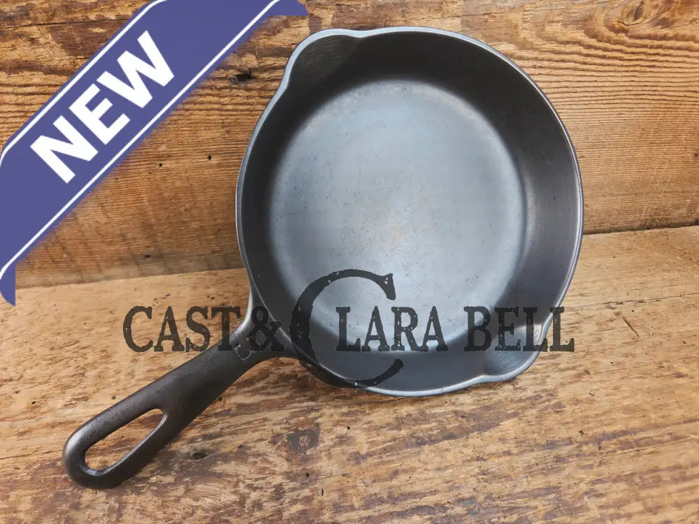 1940’s Griswold No. 3 Cast Iron Egg Skillet with Grooved Handle 709 K Skillet