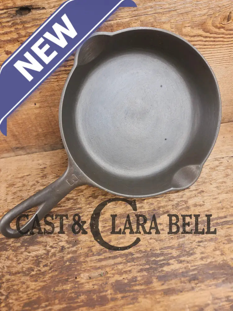 1940’s Griswold No. 3 Cast Iron Egg Skillet with Small Block Logo 709 D Skillet