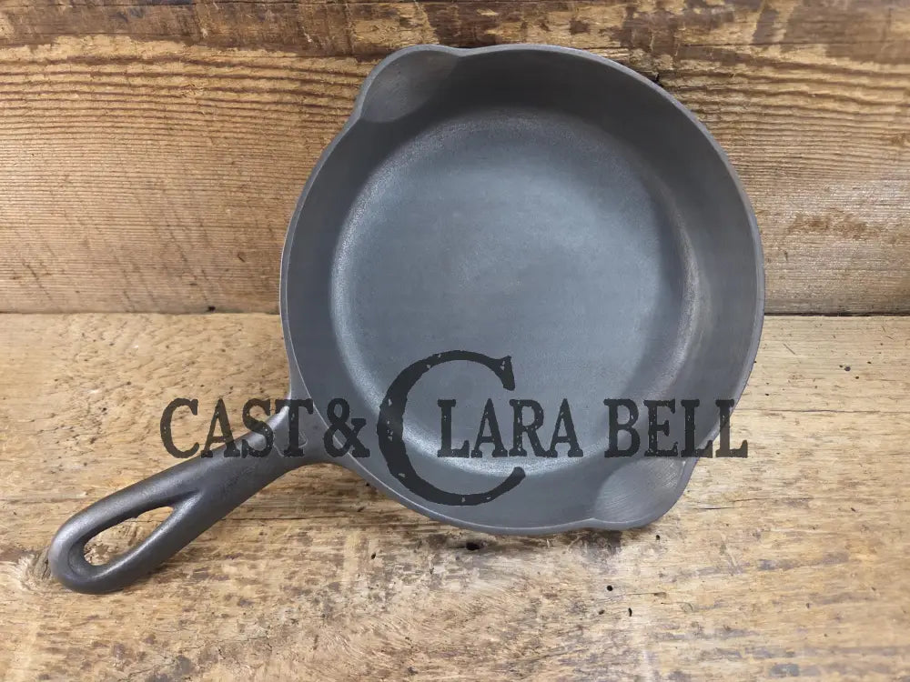 1940’s Griswold No. 3 Cast Iron Egg Skillet with Small Block Logo 709 D Skillet