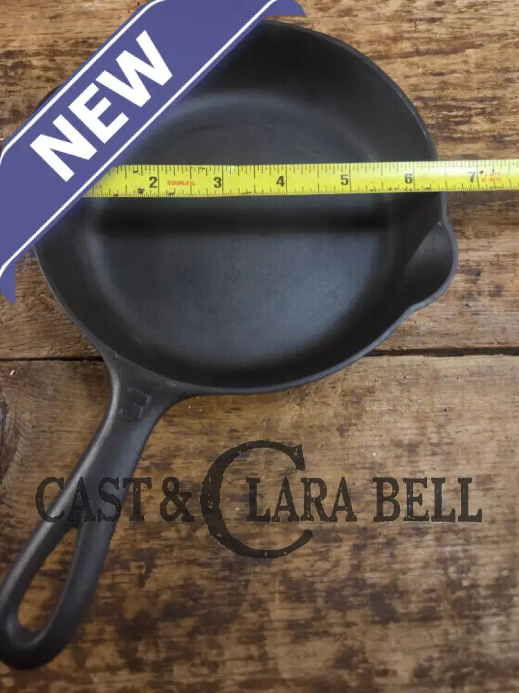 1940’s Griswold No. 3 Cast Iron Egg Skillet with Small Block Logo 709 D Skillet