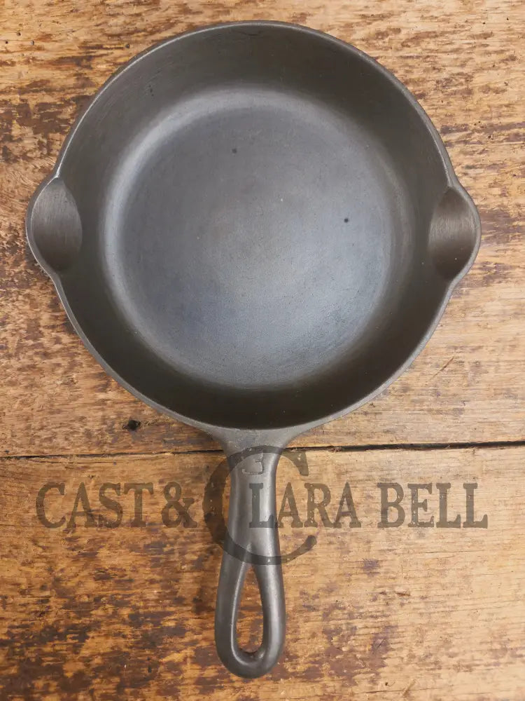 1940’s Griswold No. 3 Cast Iron Egg Skillet with Small Block Logo 709 D Skillet