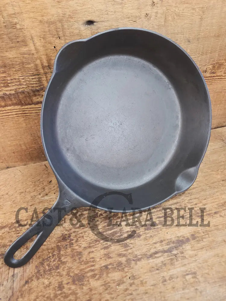 HTF Griswold No. 7 Cast Iron Skillet with Small Block Logo and Grooved Handle 701 Skillet