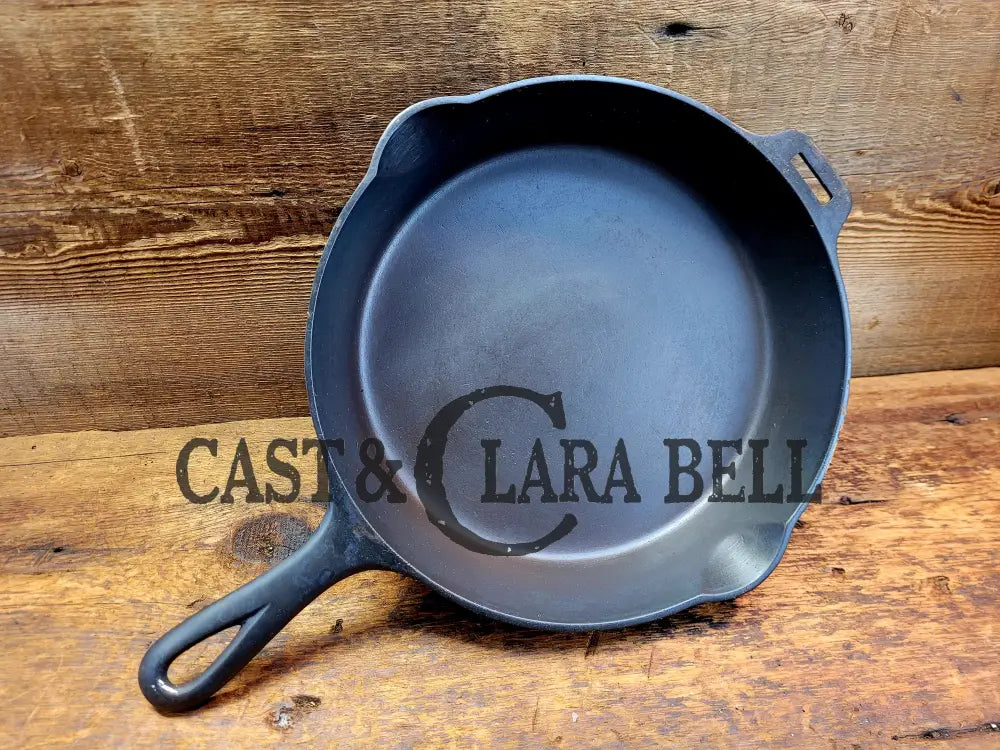 1940’S Griswold No. 7 Hinged Cast Iron Skillet With Small Block Logo 2507. Lid Not Included