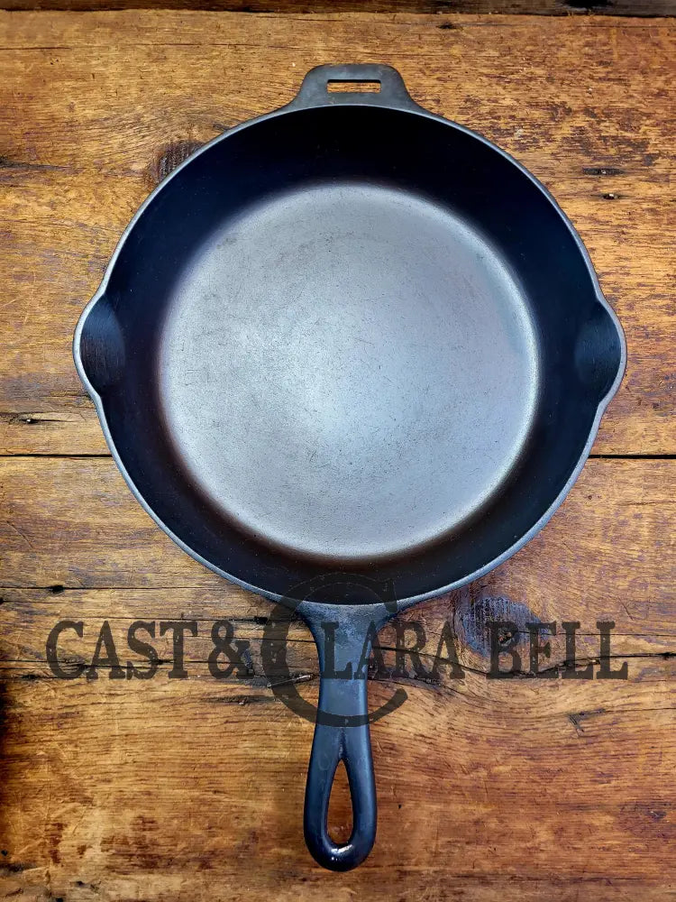 1940’S Griswold No. 7 Hinged Cast Iron Skillet With Small Block Logo 2507. Lid Not Included