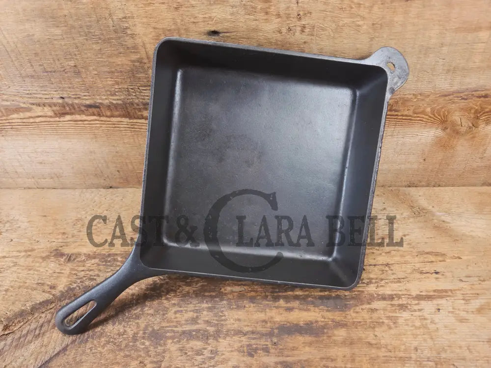 1940’s Griswold No. 768 Square-Fry Skillet with Small Block Logo Erie PA ’E’ - Skillet