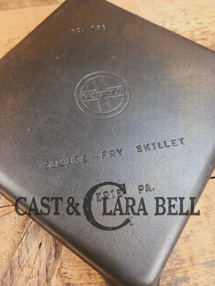 1940’s Griswold No. 768 Square-Fry Skillet with Small Block Logo Erie PA ’E’ Skillet