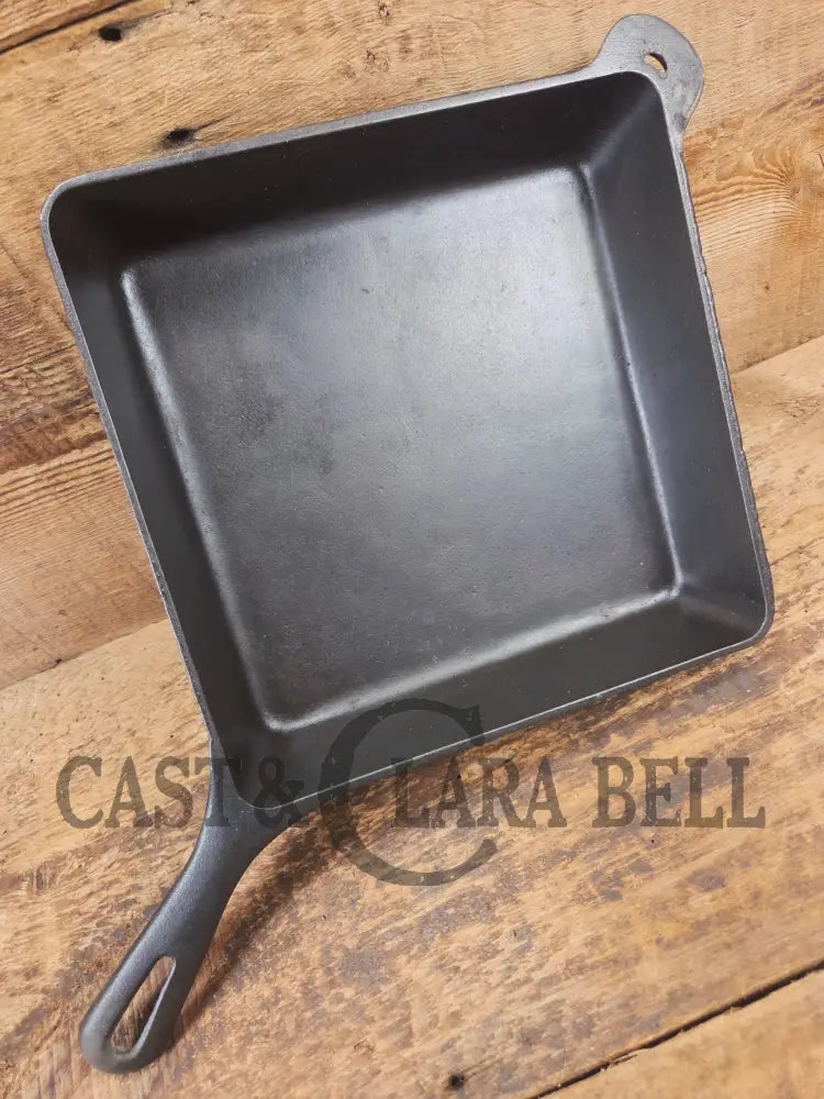 1940’s Griswold No. 768 Square-Fry Skillet with Small Block Logo Erie PA ’E’ - Skillet