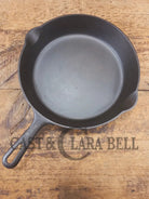 1940’s Griswold No. 8 Cast Iron Skillet with GROOVE handle and Small Block Logo 704 E - Skillet