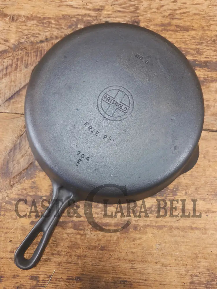 1940’s Griswold No. 8 Cast Iron Skillet with GROOVE handle and Small Block Logo 704 E - Skillet