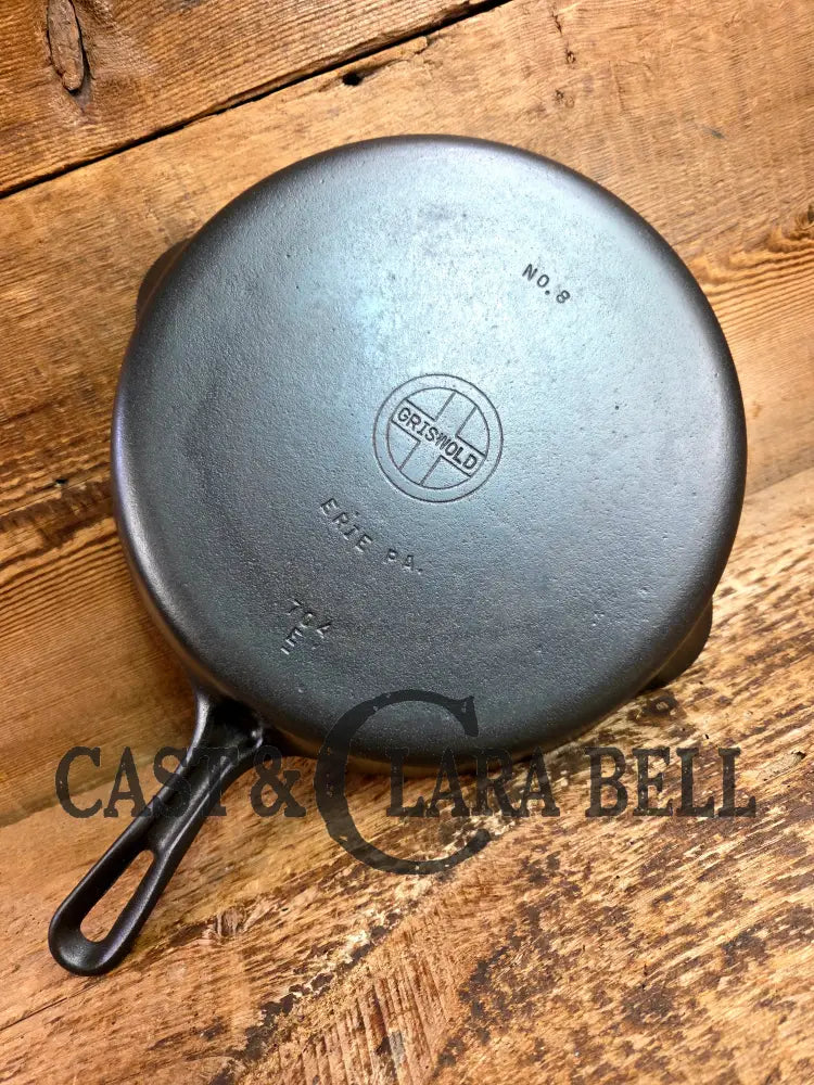 1940’s Griswold No. 8 Cast Iron Skillet with GROOVE handle and Small Block Logo 704 F Skillet