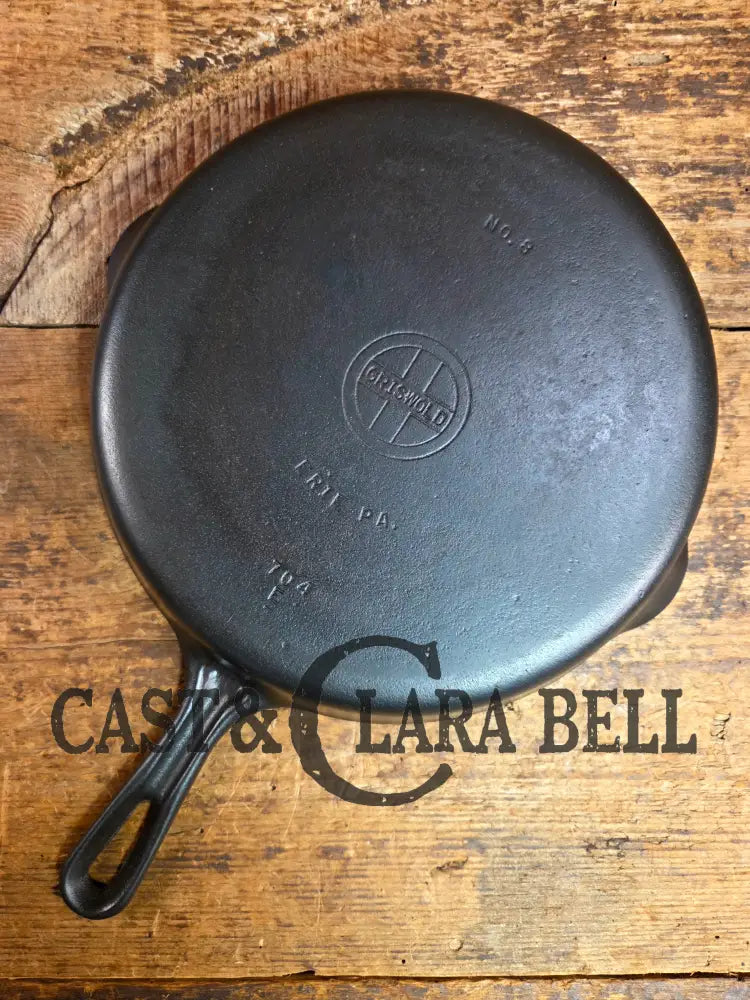 1940’s Griswold No. 8 Cast Iron Skillet with GROOVE handle and Small Block Logo 704 F Skillet