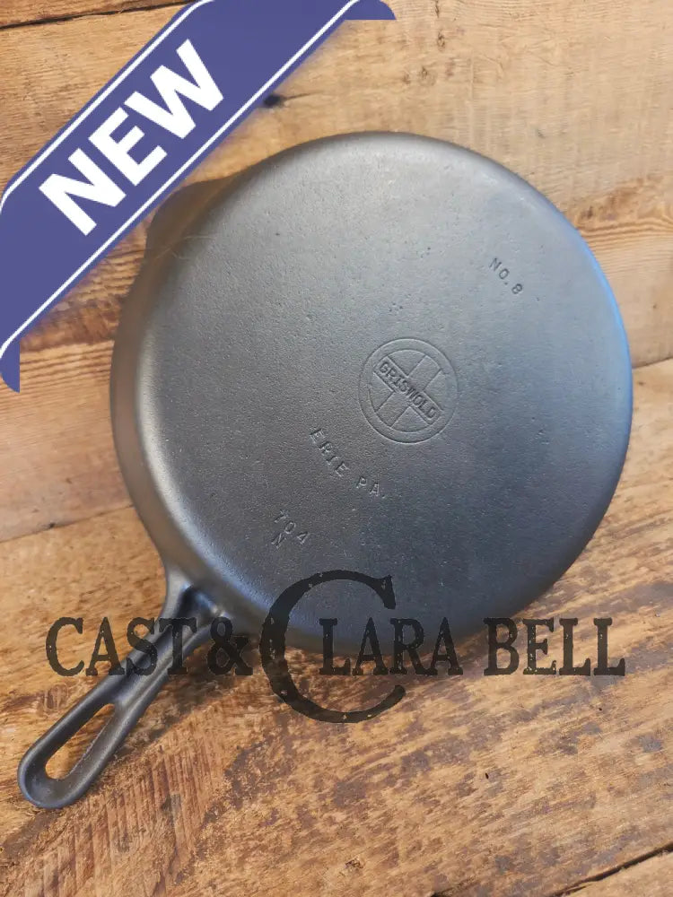 1940’s Griswold No. 8 Cast Iron Skillet with GROOVE handle and Small Block Logo 704 N - Skillet
