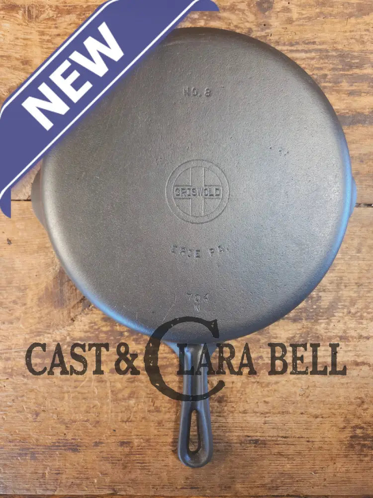 1940’s Griswold No. 8 Cast Iron Skillet with GROOVE handle and Small Block Logo 704 N - Skillet