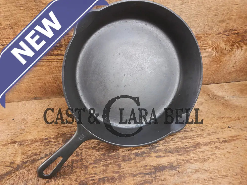 1940’s Griswold No. 8 Cast Iron Skillet with Small Block Logo 704 F Skillet
