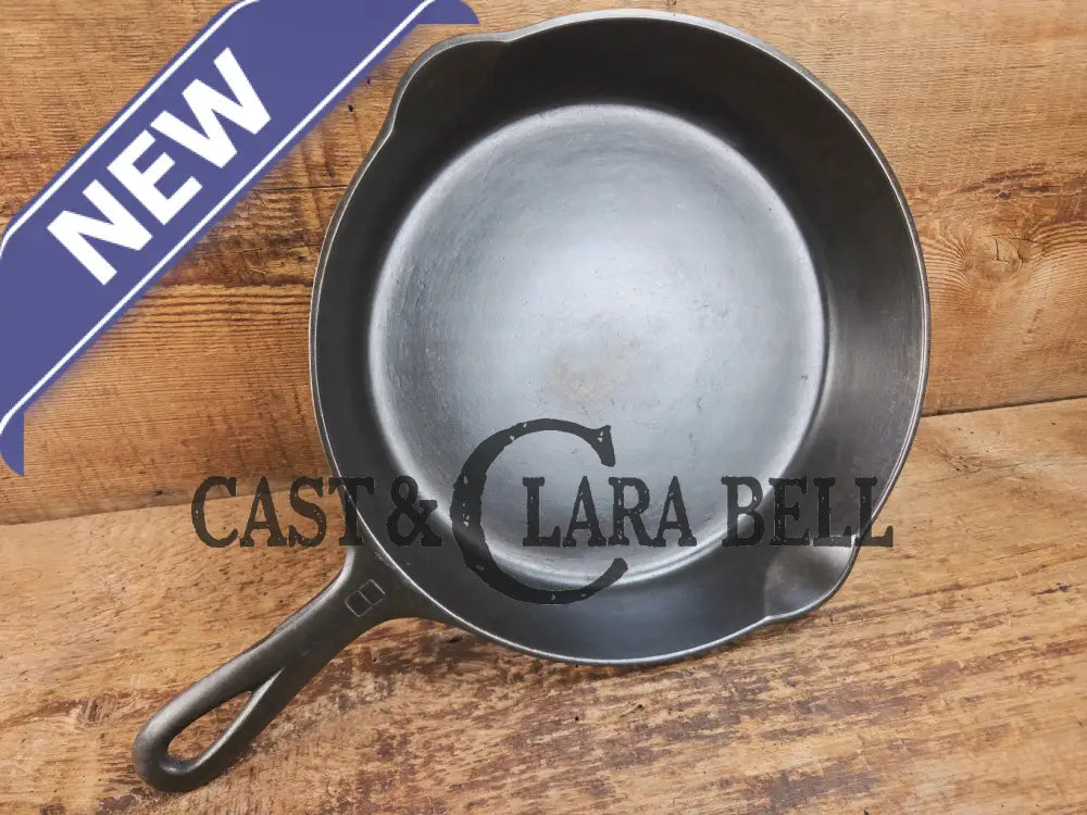 1940’s Griswold No. 8 Cast Iron Skillet with Small Block Logo 704 G Skillet